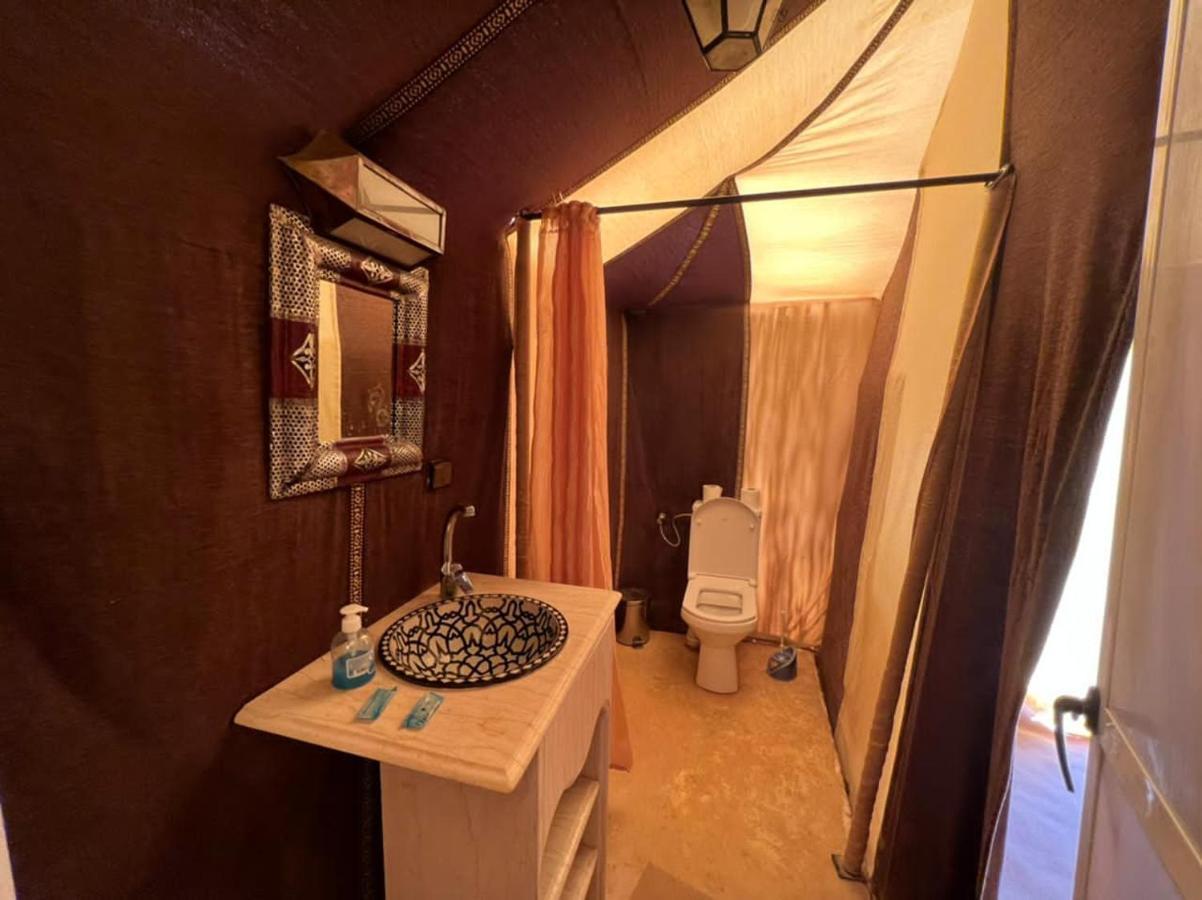 Roses Desert Camp Мерцуга Екстериор снимка
